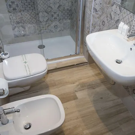 Leonardo Da Vinci 4* Rome