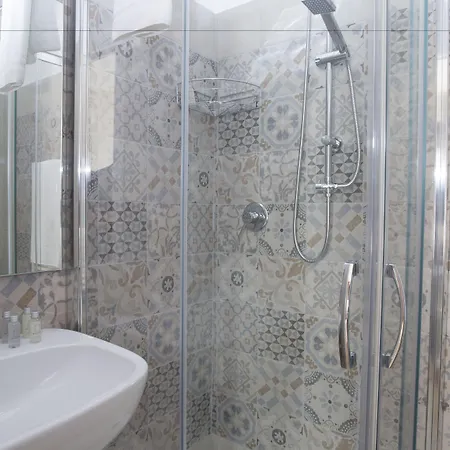 Leonardo Da Vinci Guest house Rome