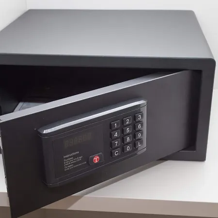 Leonardo Da Vinci Guest house