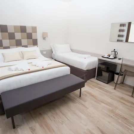 Leonardo Da Vinci 4* Rome